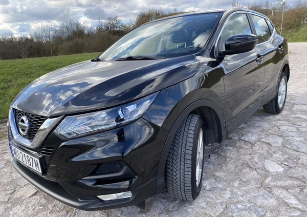 Nissan Qashqai cena 66000 przebieg: 70484, rok produkcji 2018 z Kielce małe 596